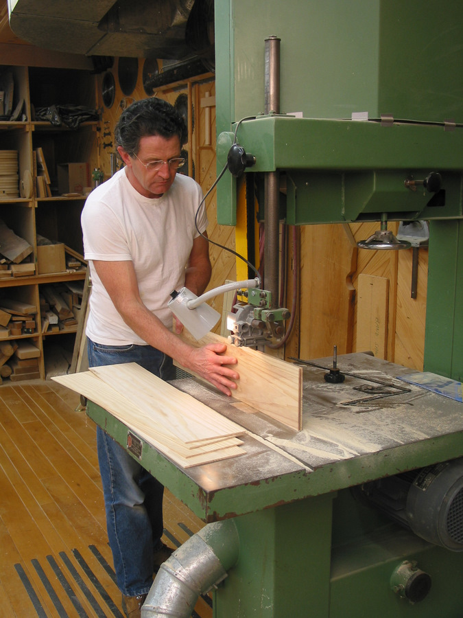 jayöh @ the bandsaw (notice the 3M safe-t-walk tape)
